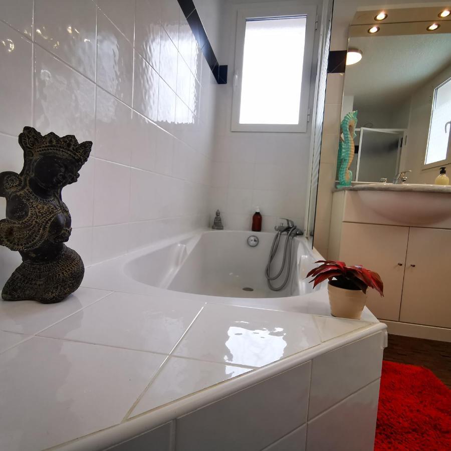 베지에 Cool Mediterranean Life 8 People Jacuzzi Barbecue Gametrampoline 2 Parking 빌라 외부 사진